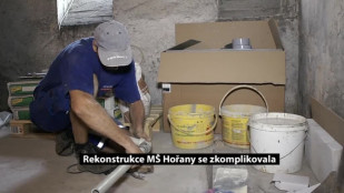 Rekonstrukce MŠ Hořany se zkomplikovala