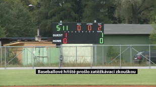 Baseballové hřiště prošlo zatěžkávací zkouškou