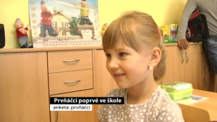 Prvňáčci poprvé ve škole