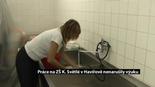 Práce na ZŠ K. Světlé pokračují, děti se ale řádně učí