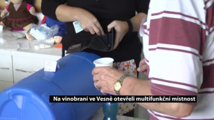 Na vinobraní ve Vesně otevřeli multifunkční místnost