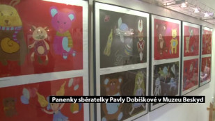 Panenky sběratelky Pavly Dobíškové v Muzeu Beskyd