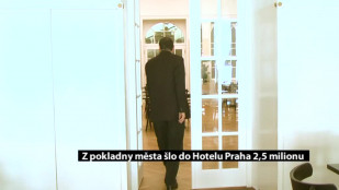 Z pokladny města šlo do Hotelu Praha 2,5 milionu