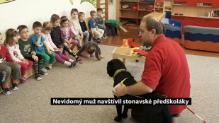 Nevidomý muž navštívil stonavské předškoláky