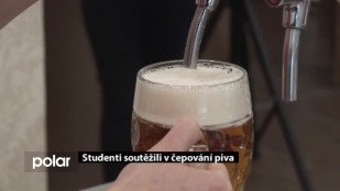 Studenti soutěžili v čepování piva