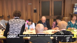 Senioři v Domově Vesna zdobili velikonoční perníčky