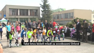 Také letos běželi mladí za osvobození Orlové