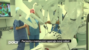 Pacienty v nemocnici operuje nový robot