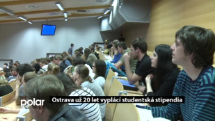 Ostrava už 20 let vyplácí studentská stipendia