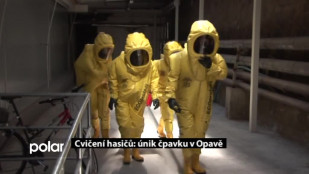 Cvičení hasičů: únik čpavku v Opavě