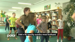 Děti v NJ tančily zumbu mezi knihami