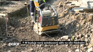 F-M buduje nový autobusový záliv na ulici Nádražní