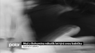 Muž z Bohumína několik let týrá svou babičku