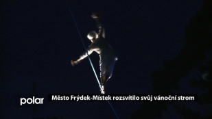 Město Frýdek-Místek rozsvítilo vánoční strom