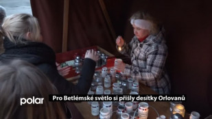 Pro Betlémské světlo si přišly desítky Orlovanů