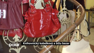 Knihovnický kabelkový a bižu bazar