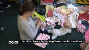 Jarní bazárek v Bejbáčku přilákal mnoho maminek