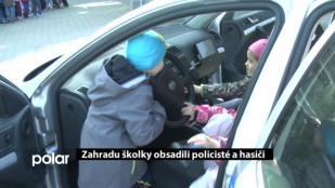 Zahradu školky obsadili policisté a hasiči 