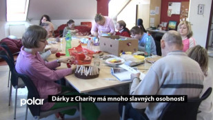 ​Dárky z Charity má mnoho slavných osobností