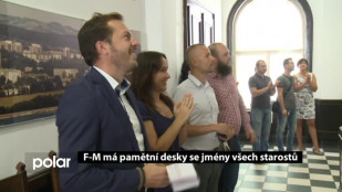 Město má pamětní desky se jmény všech starostů