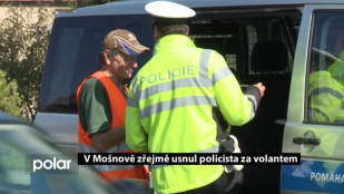 V Mošnově zřejmě usnul policista za volantem