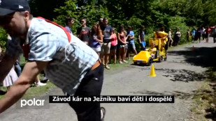 Závody kár na Ježníku baví děti i dospělé