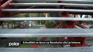 Schodiště na lávce na Revoluční ulici ve F-M je hotovo