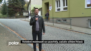 Volební místnosti se uzavřely, začalo sčítání hlasů