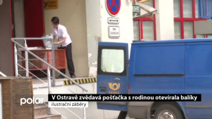 V Ostravě zvědavá pošťačka s rodinou otevírala balíky