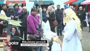 Mikulášský jarmark v prostorách nádvoří Žerotínského zámku