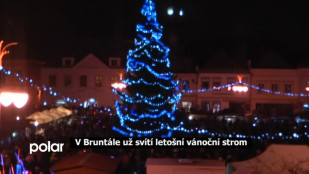 V Bruntále už svítí letošní Vánoční strom