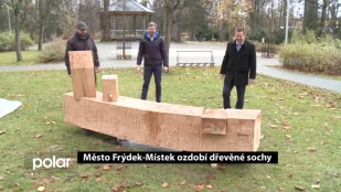 Město Frýdek-Místek ozdobí dřevěné sochy