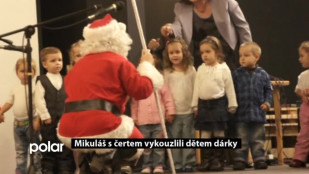 Mikuláš s čertem vykouzlili dětem dárky