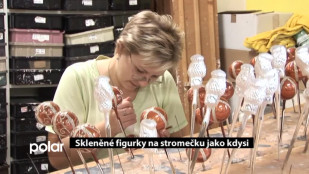 Skleněné figurky na stromečku jako kdysi