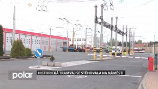 Historická tramvaj se stěhovala na náměstí