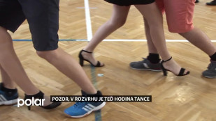 Pozor, v rozvrhu je teď hodina tance!