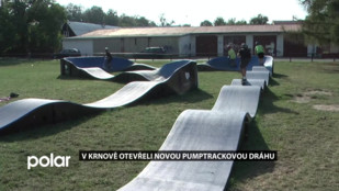 V Krnově otevřeli novou pumptrackovou dráhu