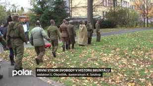 První strom svobody v historii Bruntálu