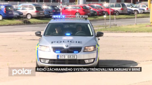 Řidiči záchranného systému trénovali na okruhu v Brně