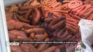 Beskydské farmářské trhy provoněla zabijačka