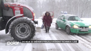 Do boje se sněhem vyrazila veškerá technika i lidé