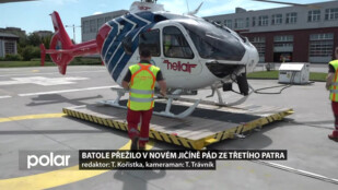 Batole přežilo v Novém Jičíně pád ze třetího patra