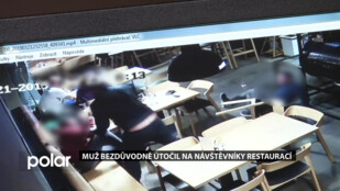 Muž bezdůvodně útočil na návštěvníky restaurací