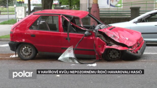 V Havířově kvůli nepozornému řidiči havarovali hasiči