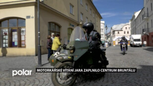 Motorkářské Vítání jara zaplnilo centrum Bruntálu