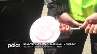 Nováčci v uniformách zasahovali v dopravě