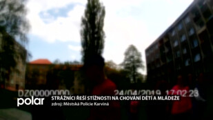 Strážníci řeší v Karviné stížnosti na chování mládeže