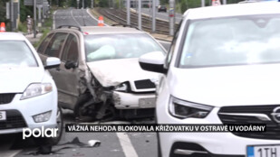 Vážná nehoda zablokovala v Ostravě křižovatku u Vodárny