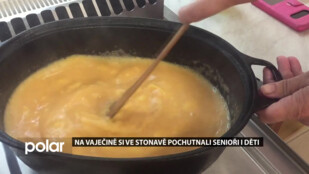 Na vaječině si ve Stonavě pochutnali senioři i děti