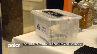 Výtěžek reprezentačního plesu pomohl seniorům